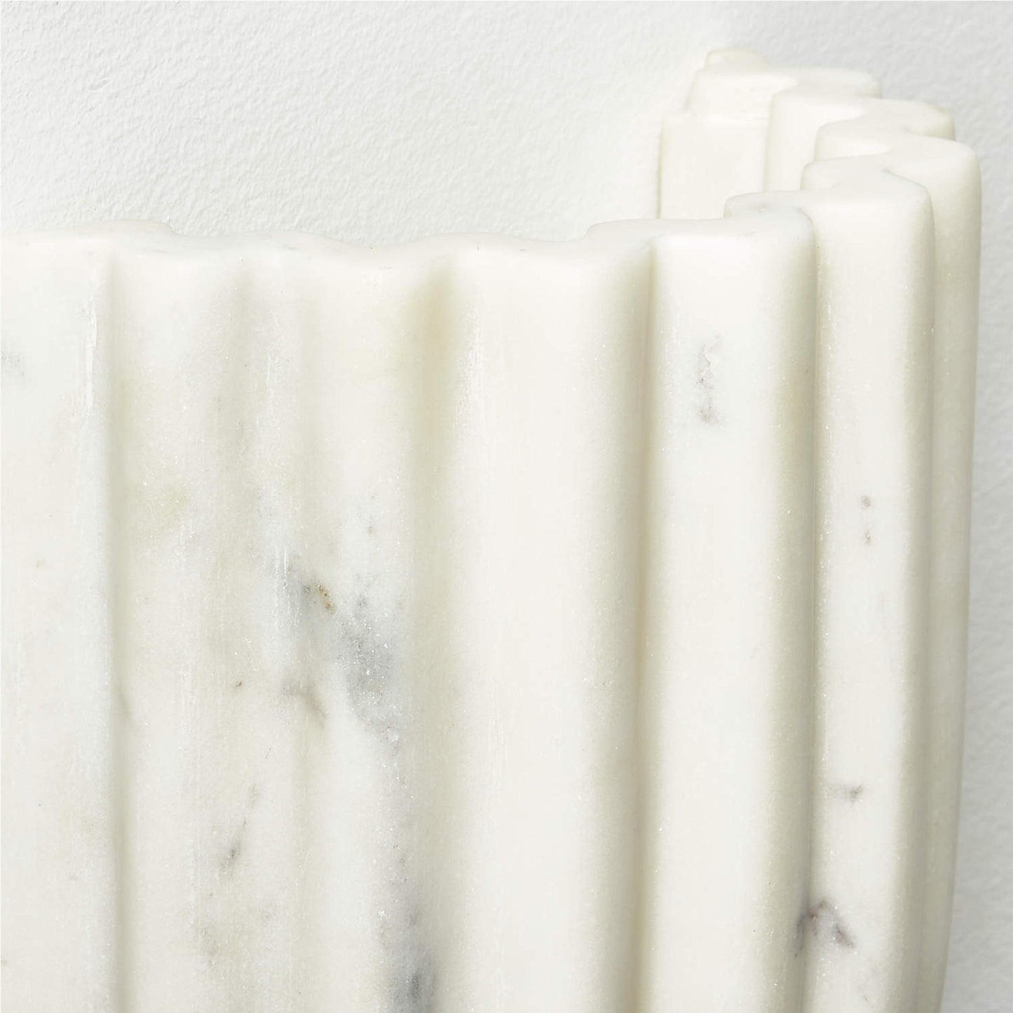 Yaris Fluted Wall Lamp