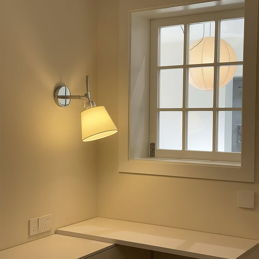 Kira Arm Wall Lamp