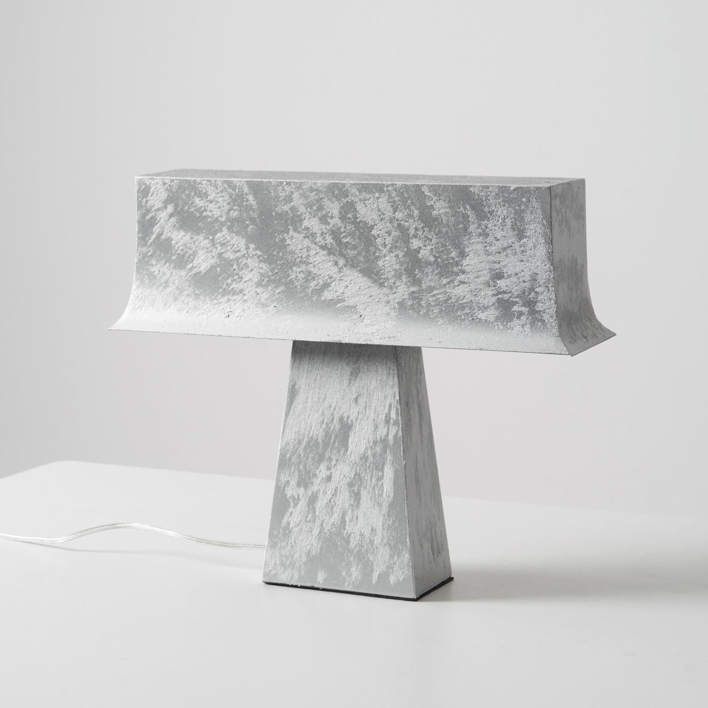 Galo Table Lamp