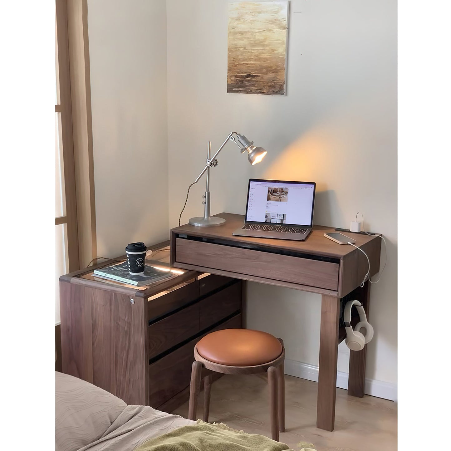 Zelora Table Lamp