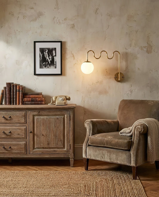 Seris Wall Lamp