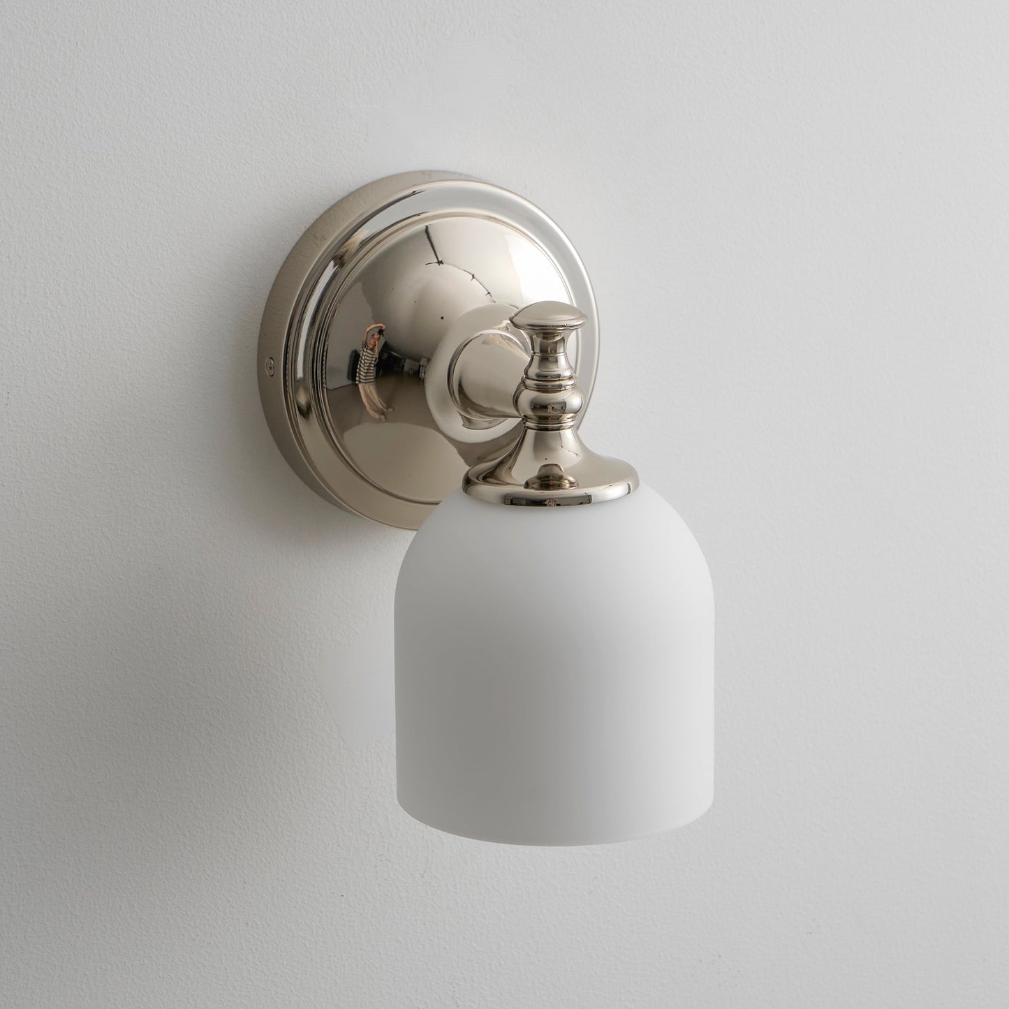 Daphne Short Arm Sconce