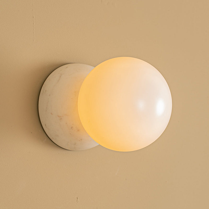 Miris Disc Wall Lamp