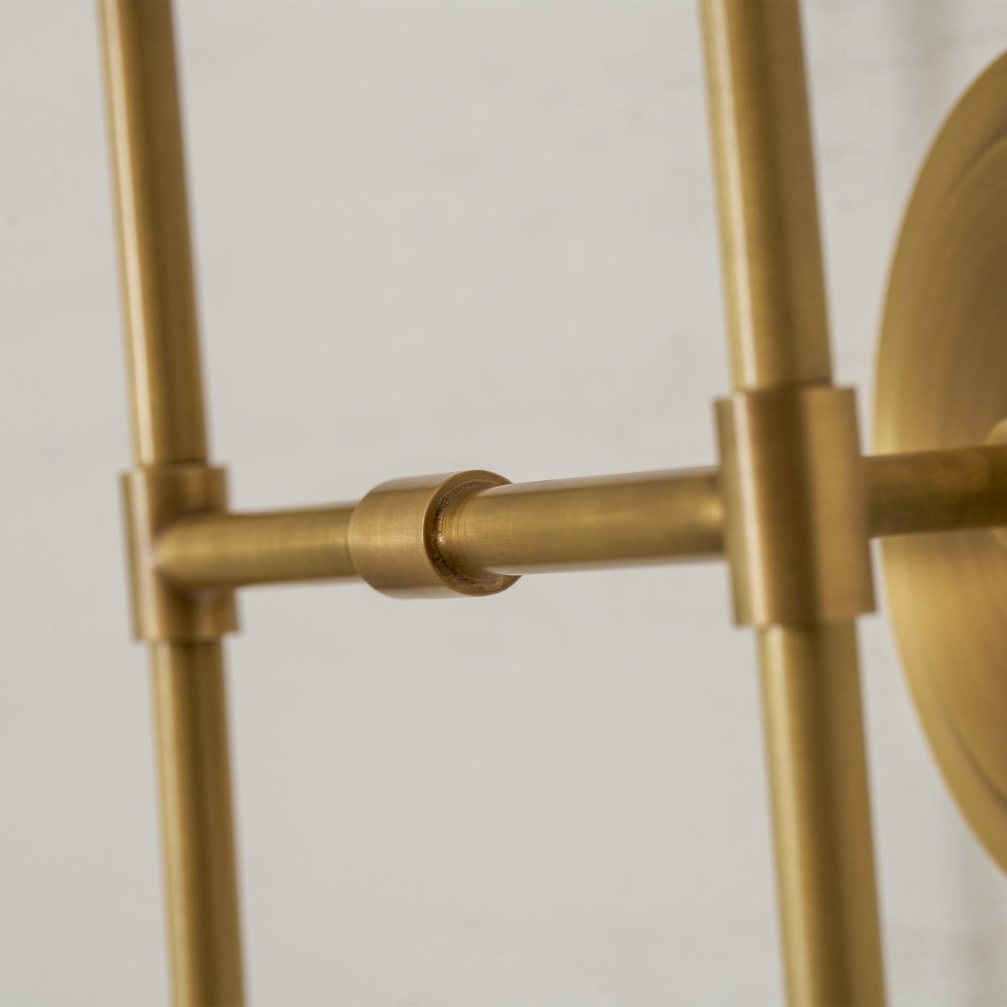 Seren Wall Lamp