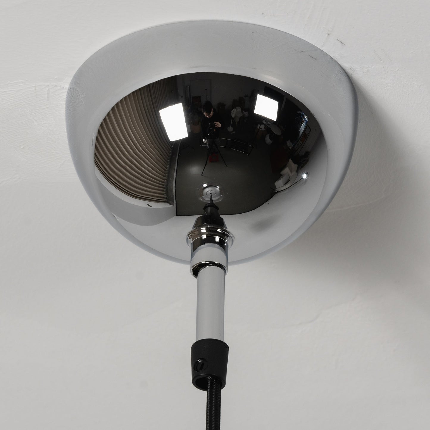 Globe Pendant Lamp