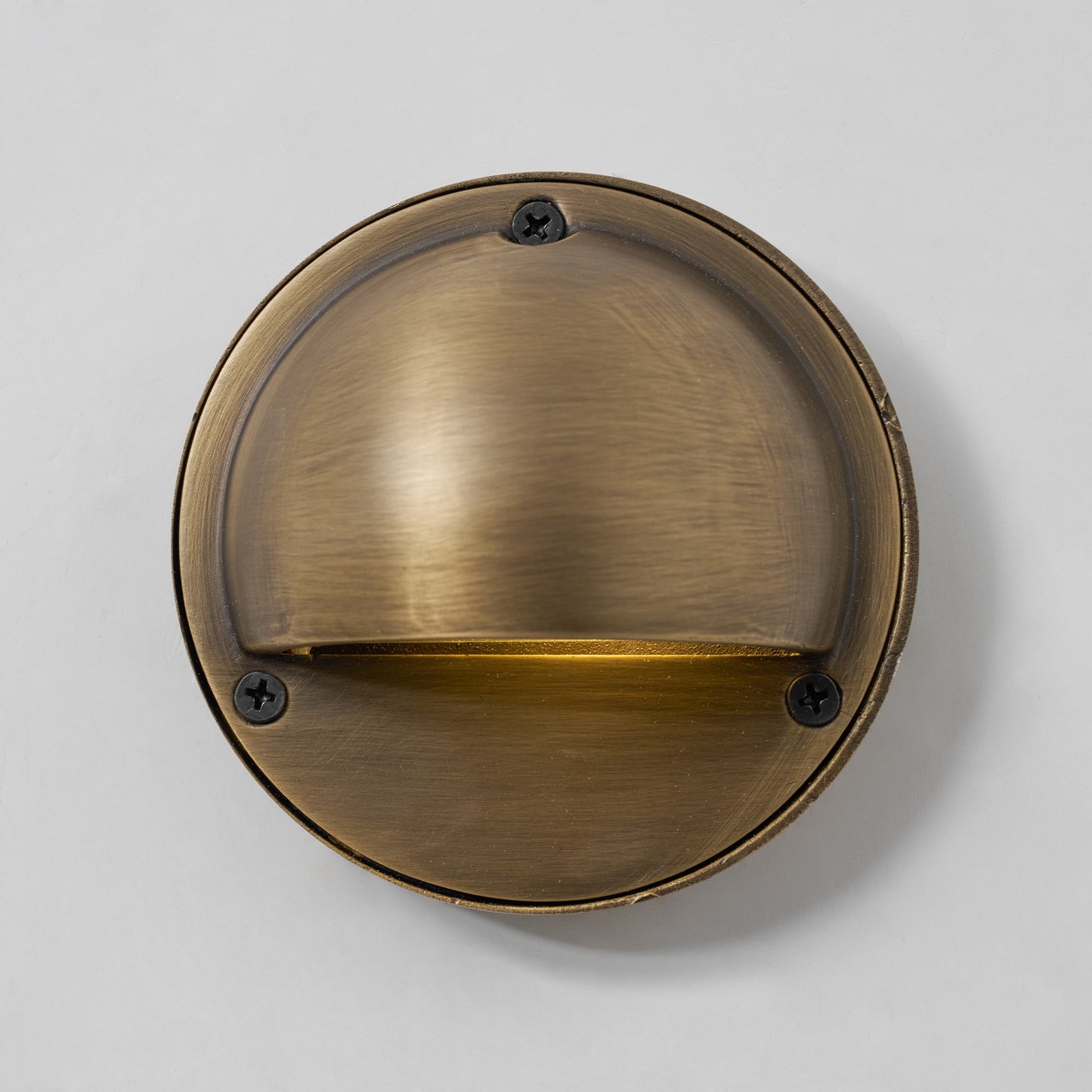 Lumis Wall Lamp