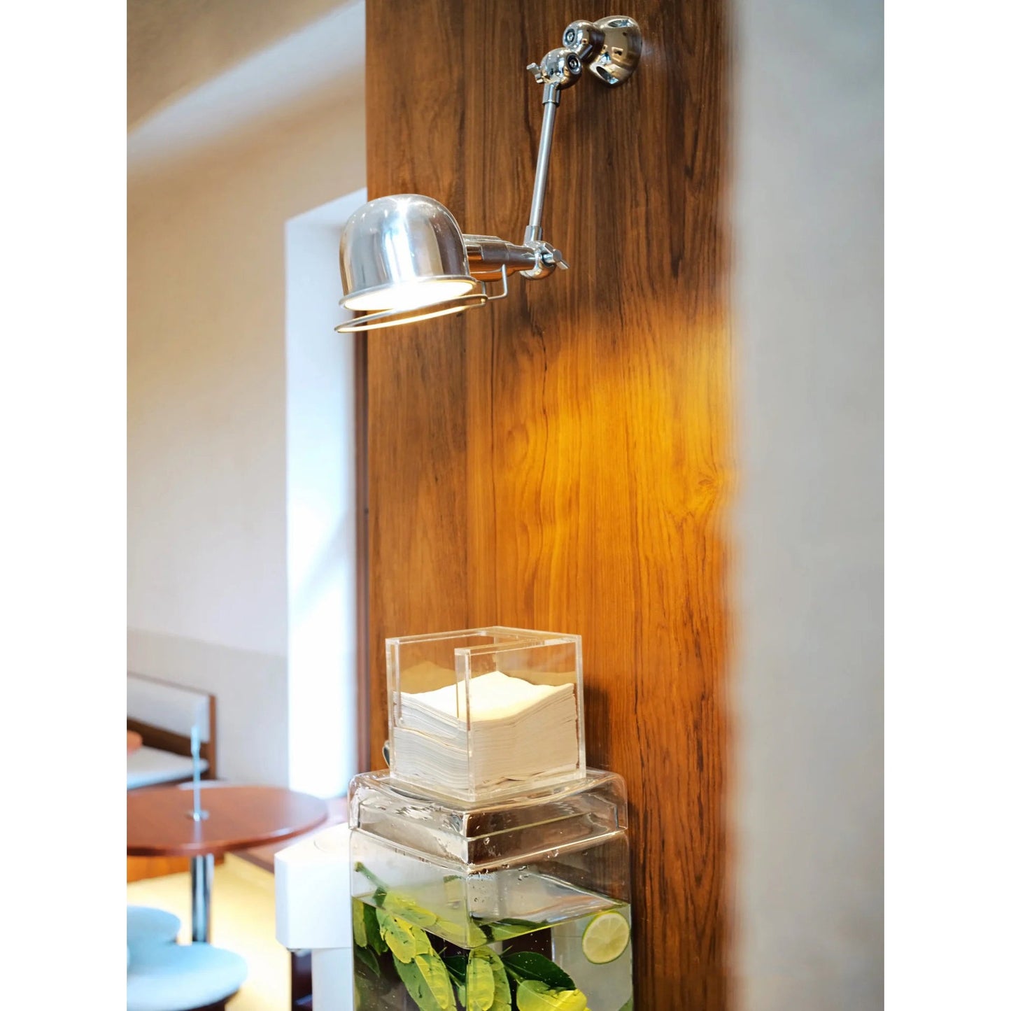 Andyn Wall Lamp