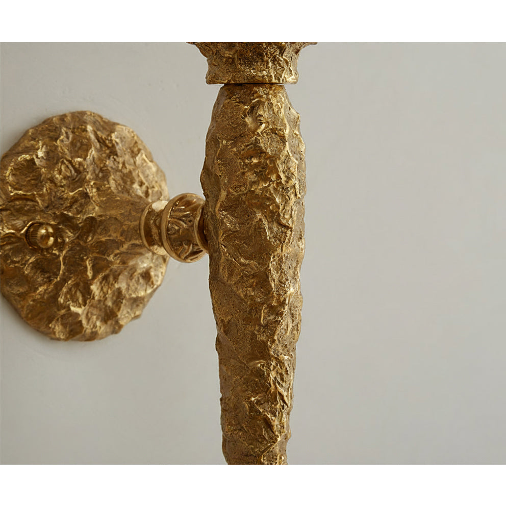 Gilo Wall Lamp