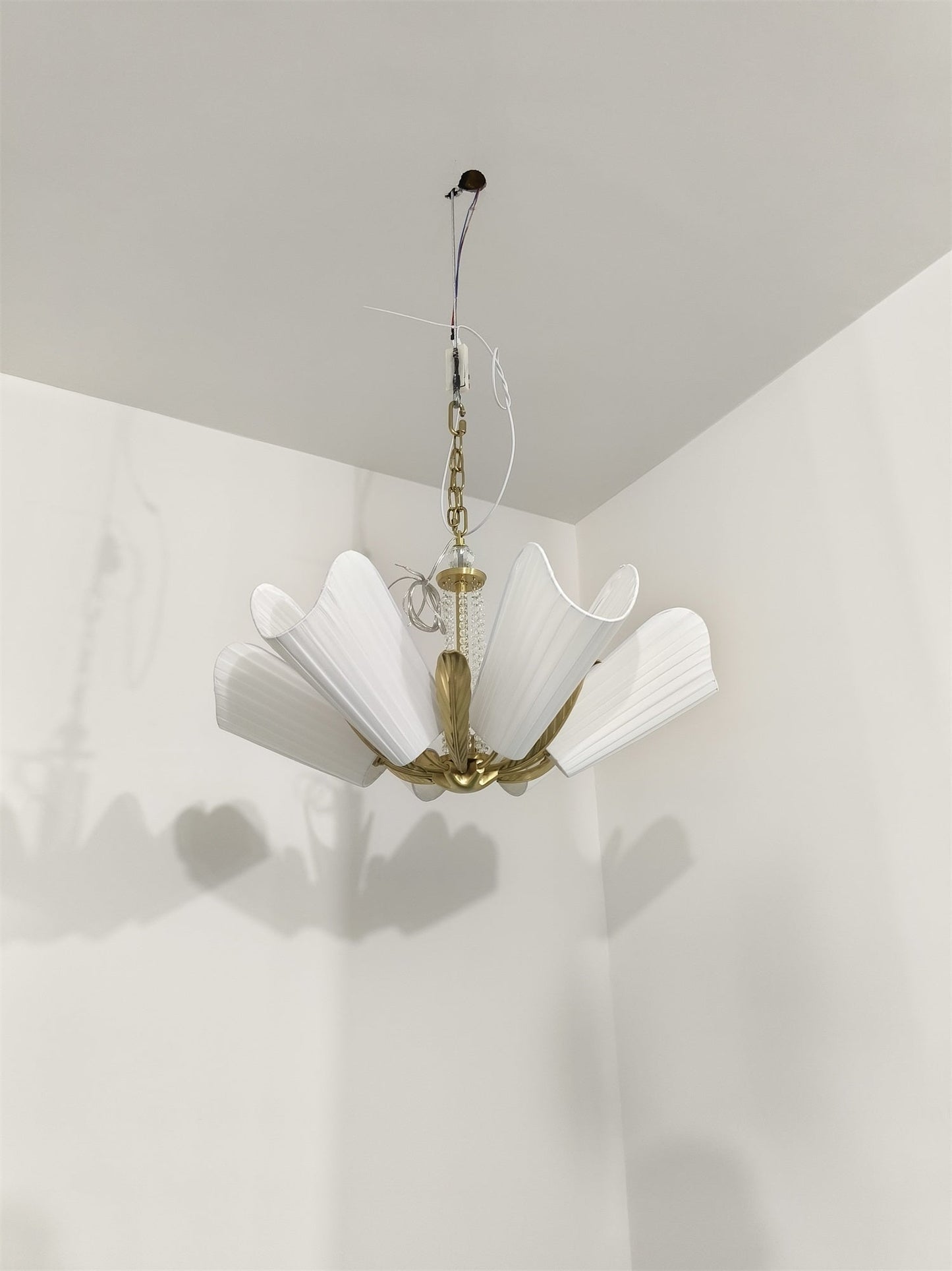 Dovique Chandelier