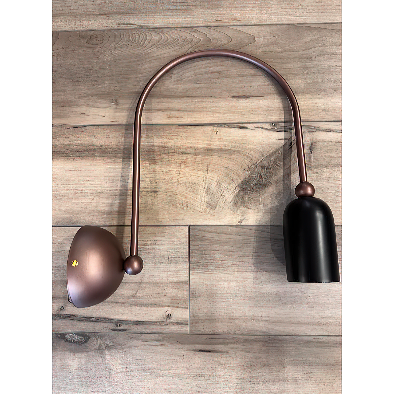 Carune Wall Lamp