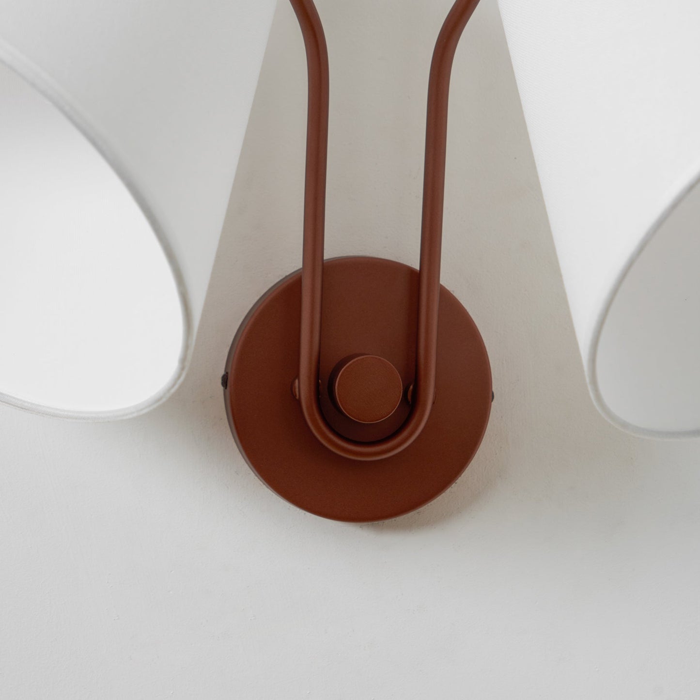 Velyn Wall Lamp