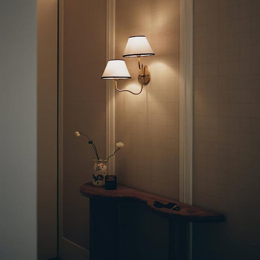 Hesen Wall Lamp