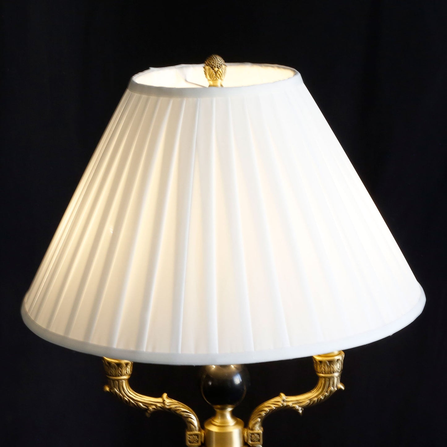 Heusden Table Lamp