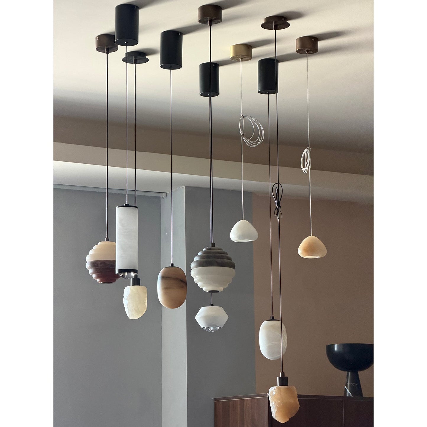 Velance Alabaster Pendant Lamp