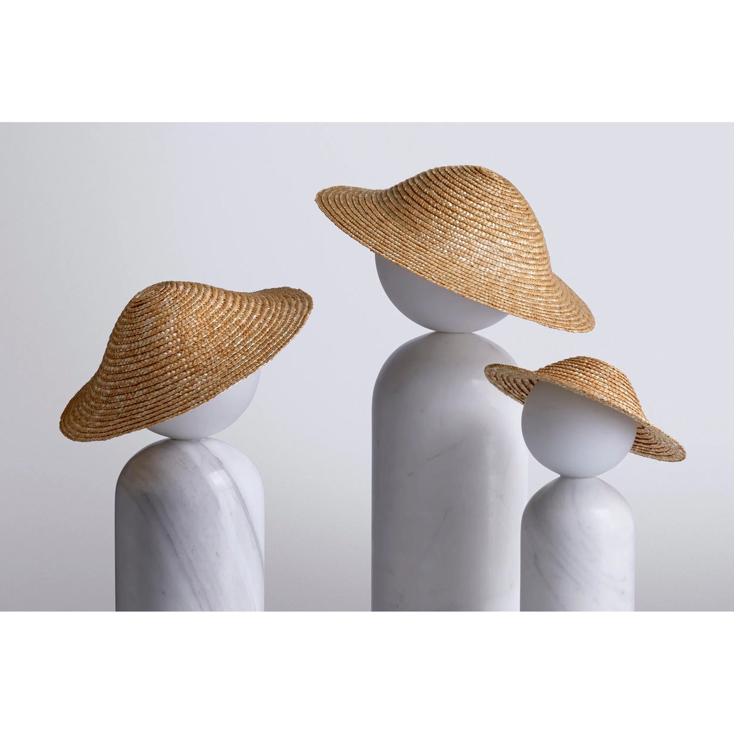 Theros Table Lamp