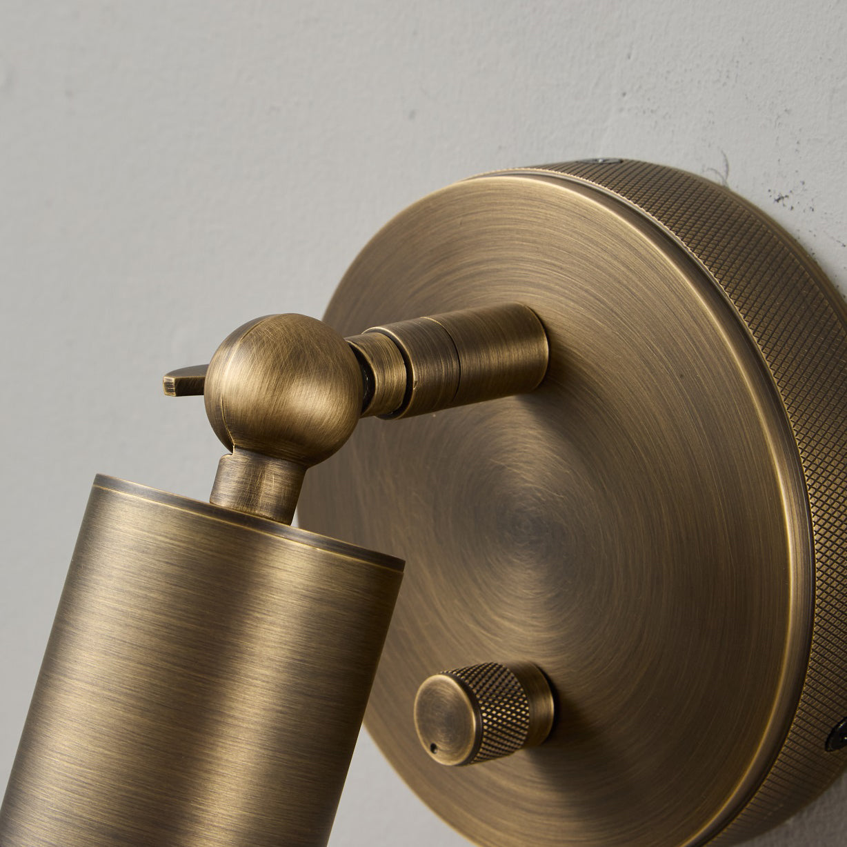Joven Plug-in Wall Sconce