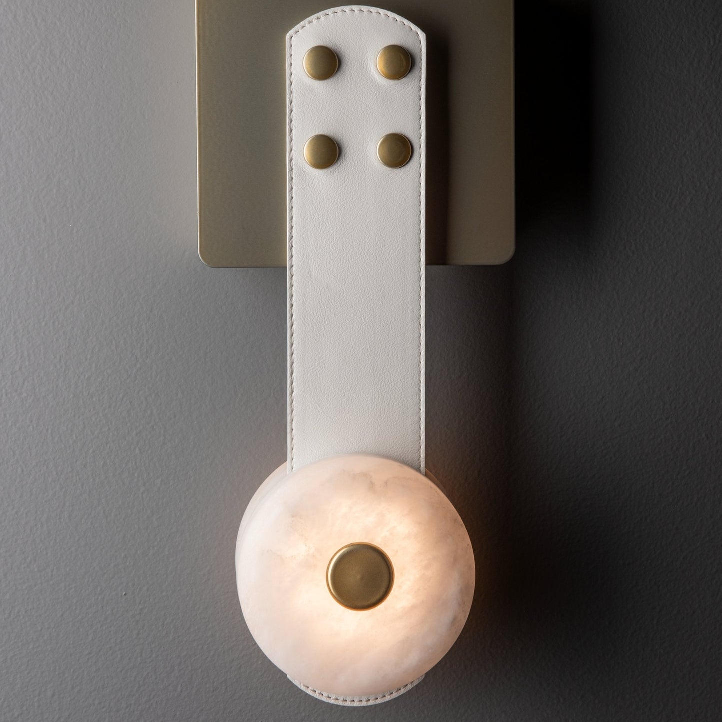 Gilora LED Sconce
