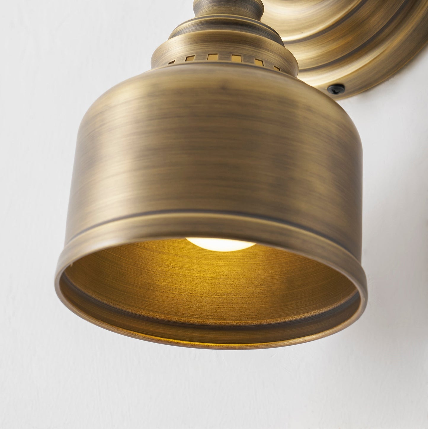 Timarron Wall Lamp