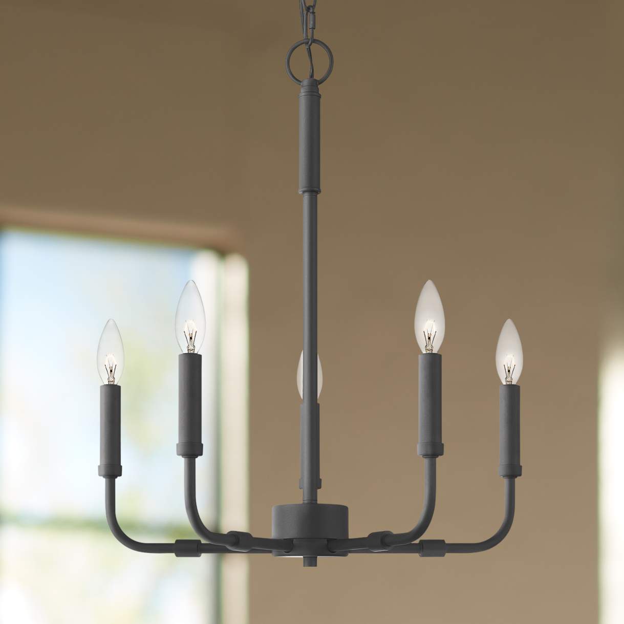 Hesyn Chandelier
