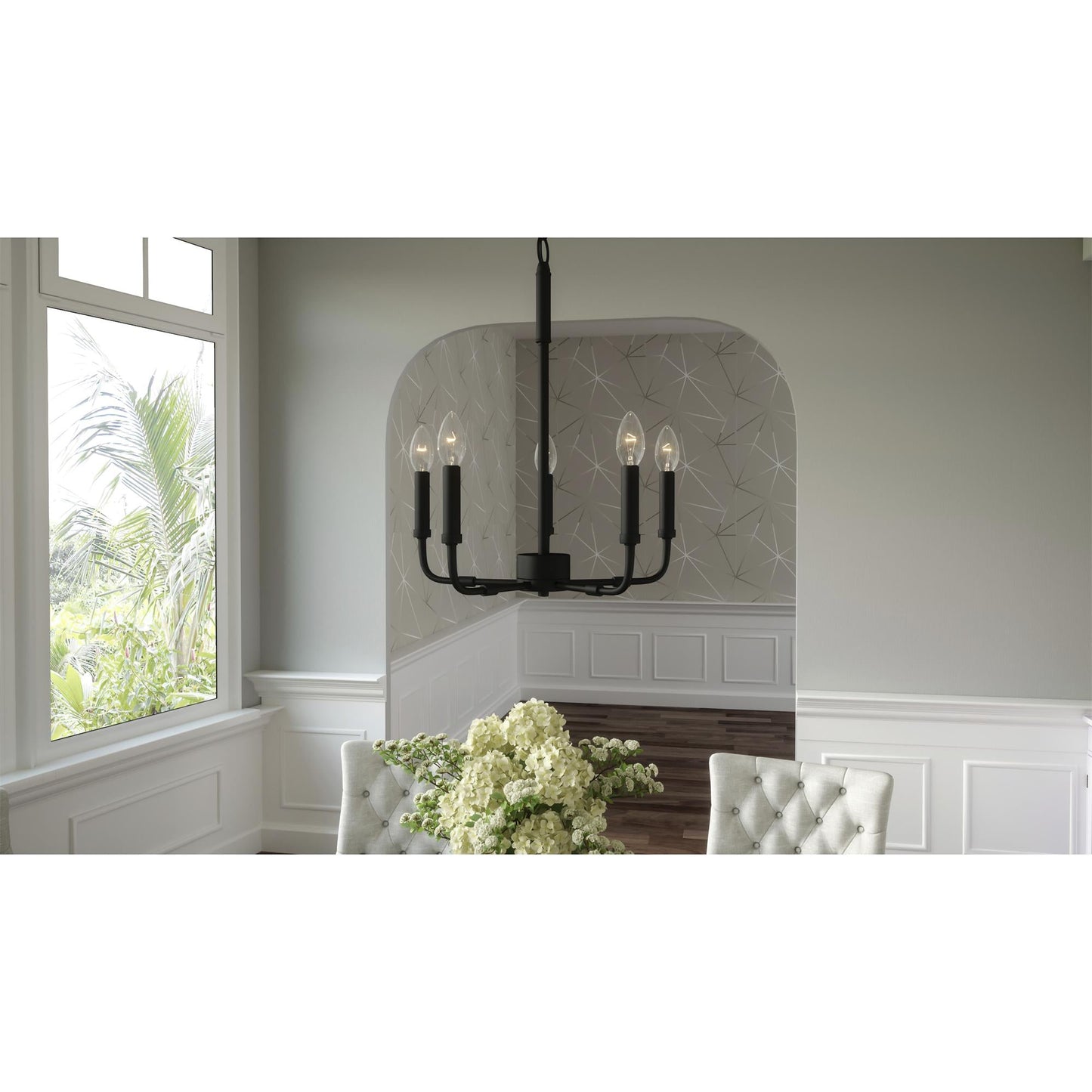 Hesyn Chandelier
