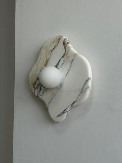 Solo Marble Wall Lamp
