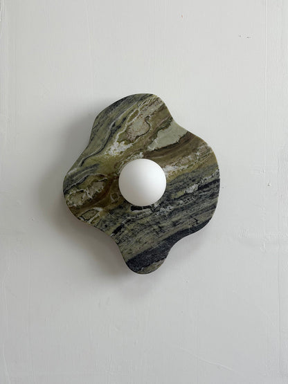 Solo Marble Wall Lamp