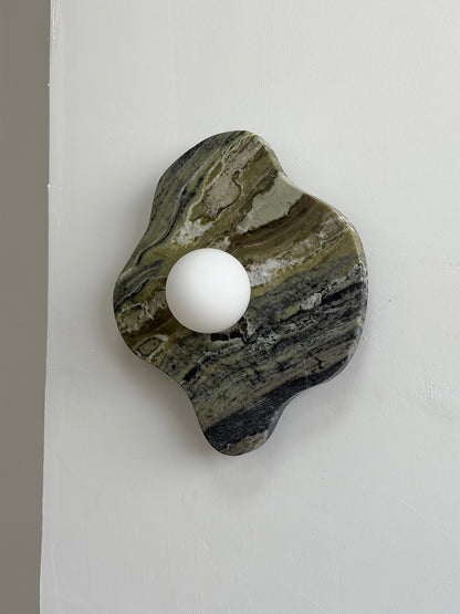 Solo Marble Wall Lamp