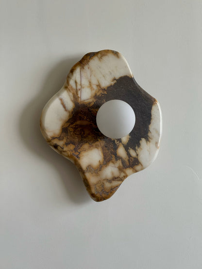 Solo Marble Wall Lamp