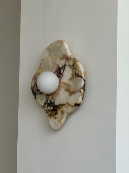 Solo Marble Wall Lamp
