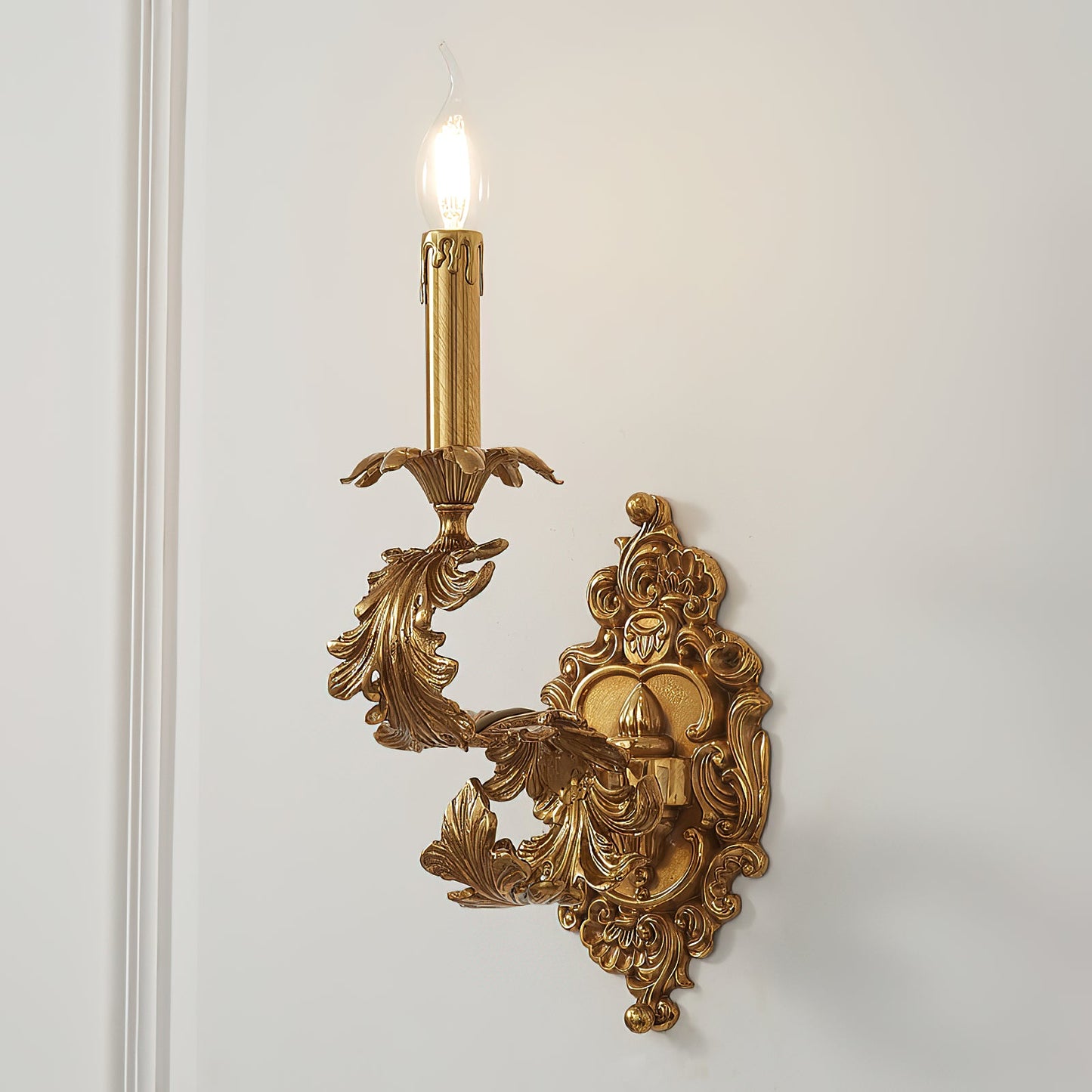 Noemie Baroque Wall Lamp