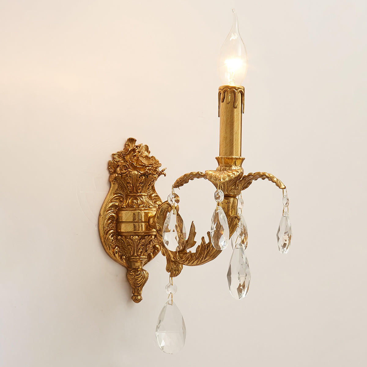 Noemie Brass Wall Lamp