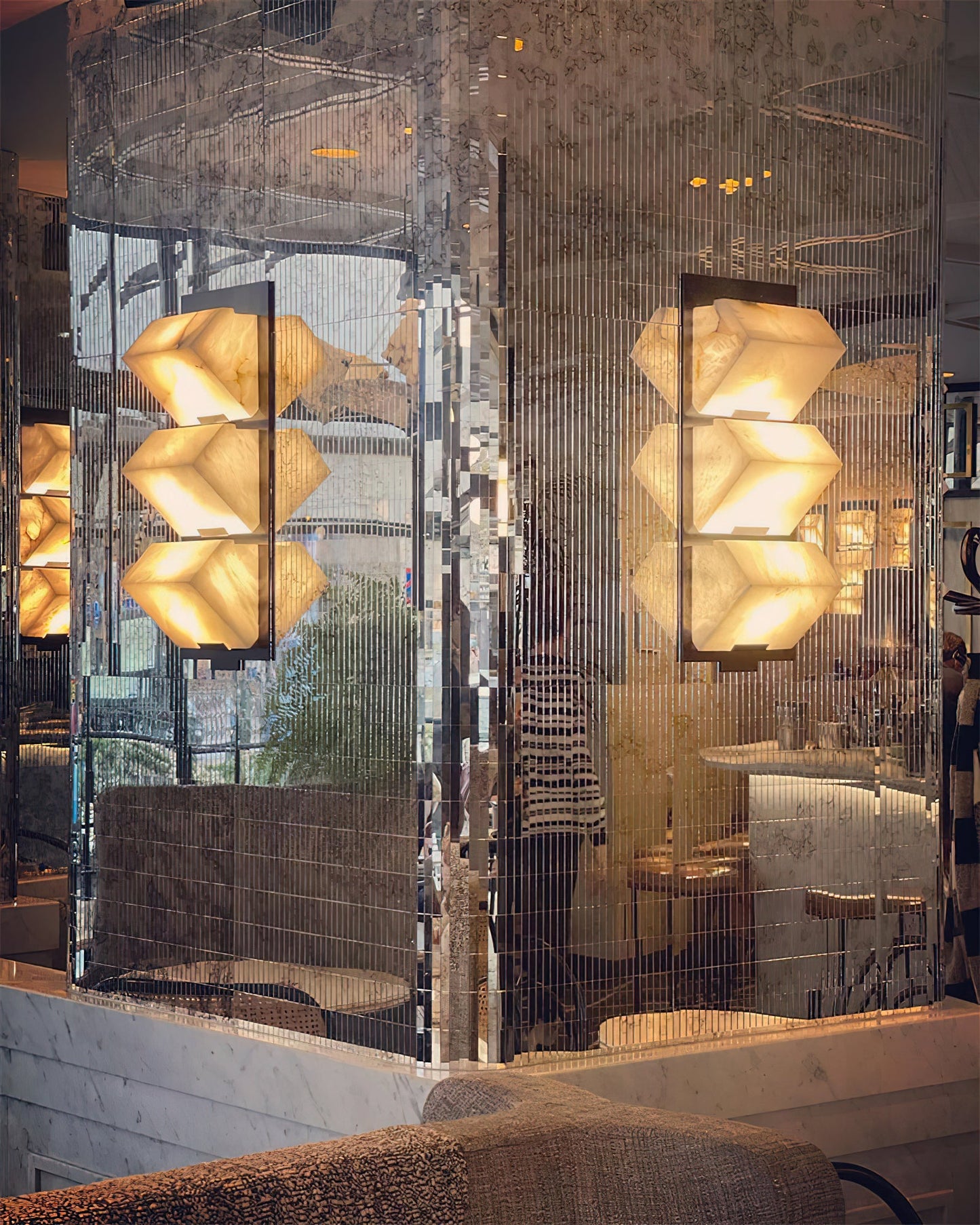 Alabaster Staircase Wall Lamp
