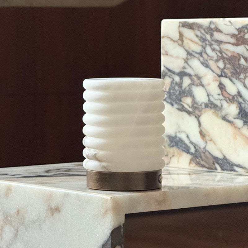 Alabaster Petite Portable Lamp (Built-in Battery)