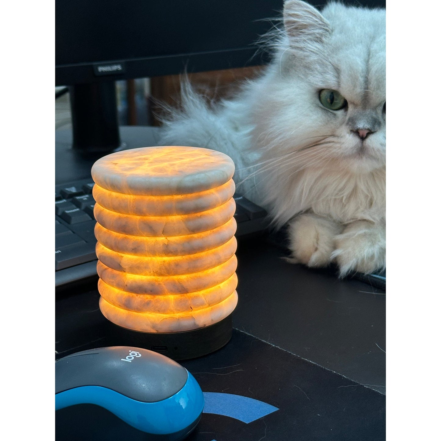 Alabaster Striped Table Lamp (Built-in Battery)