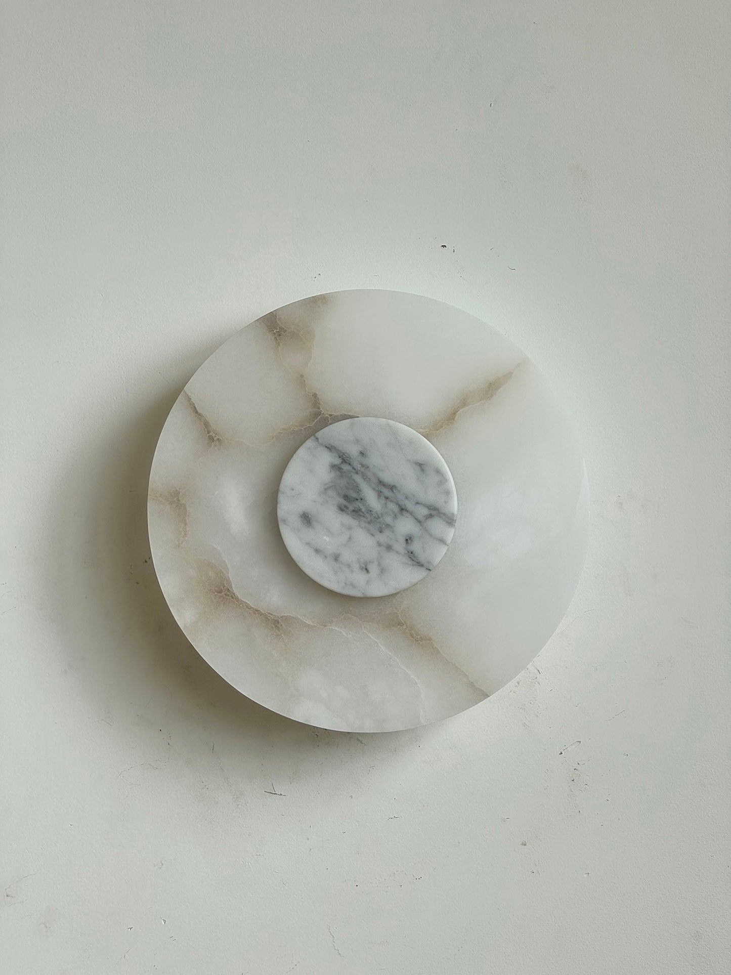 Alba Alabaster Wall Lamp