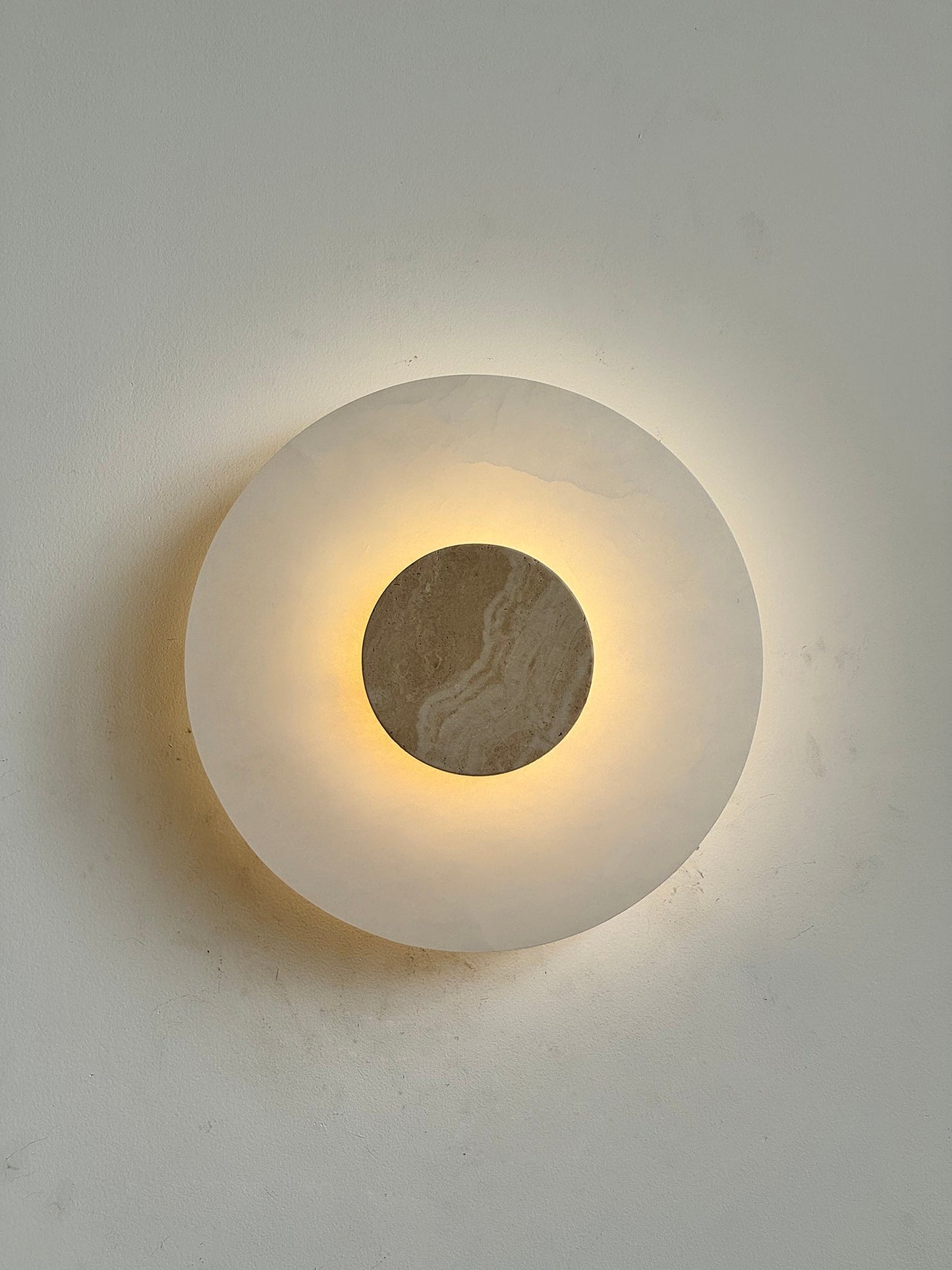 Alba Alabaster Wall Lamp