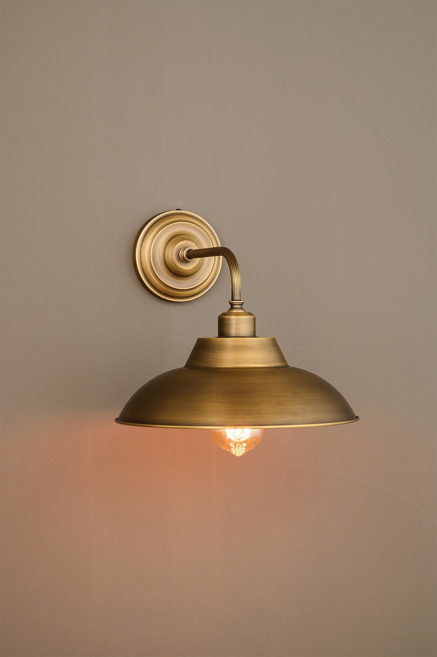 Dagmar Wall Lamp
