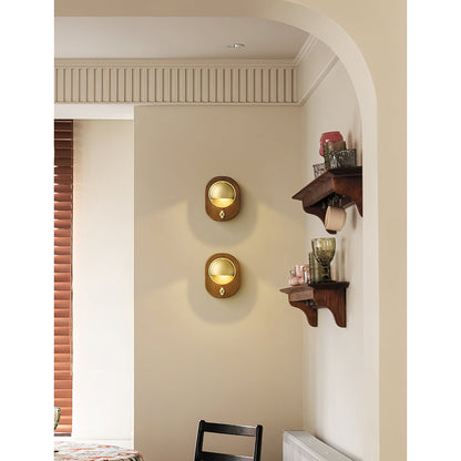Velora Wall Lamp