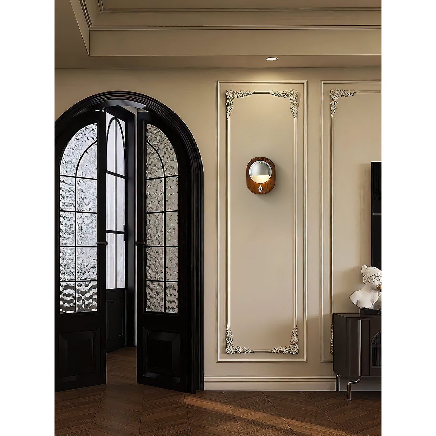 Velora Wall Lamp