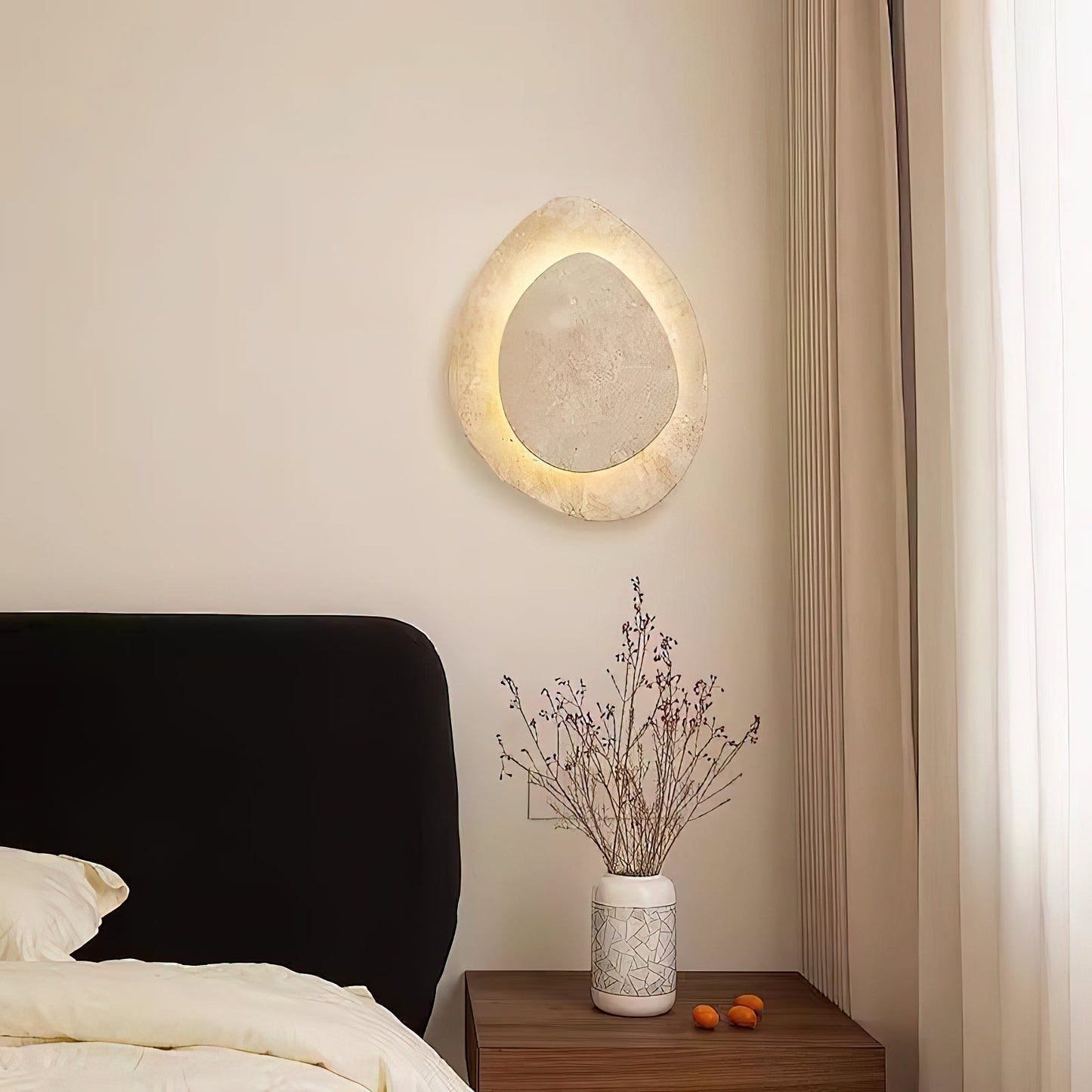 Liro Travertine Wall Lamp