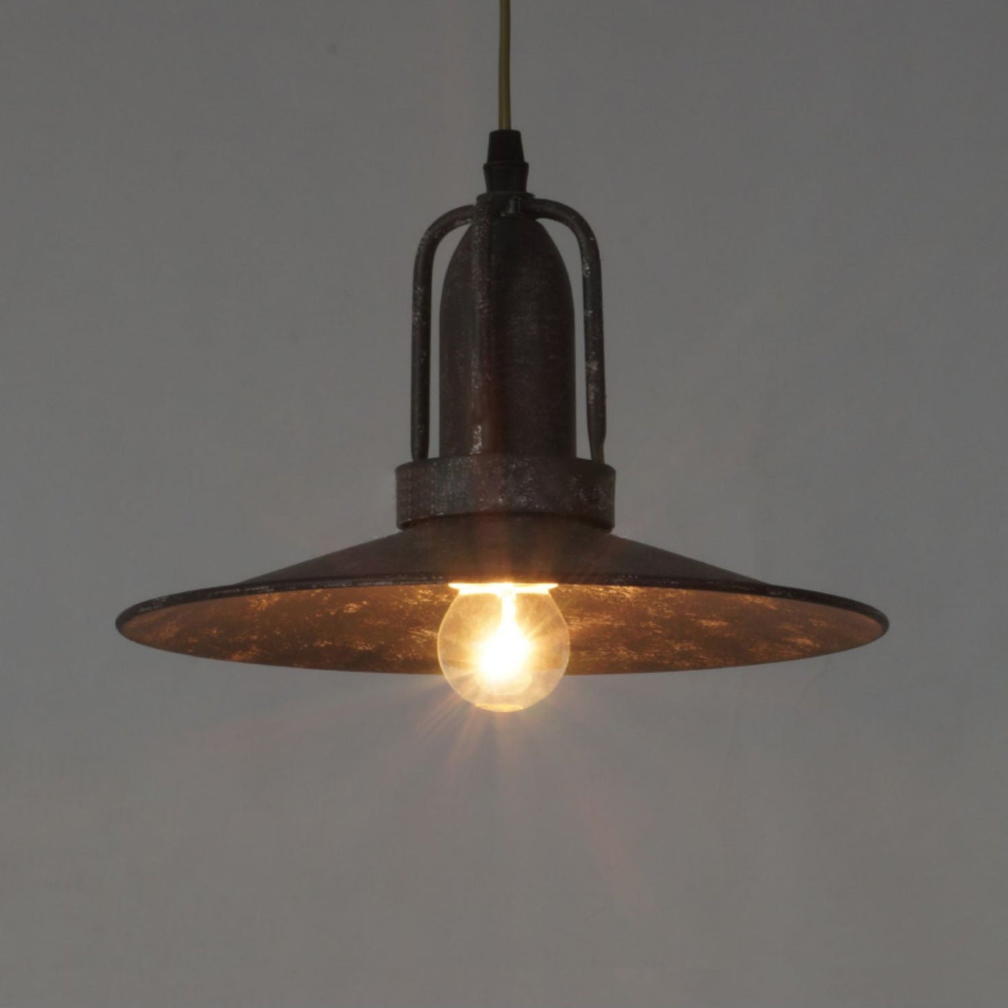 Magnus Pendant Light