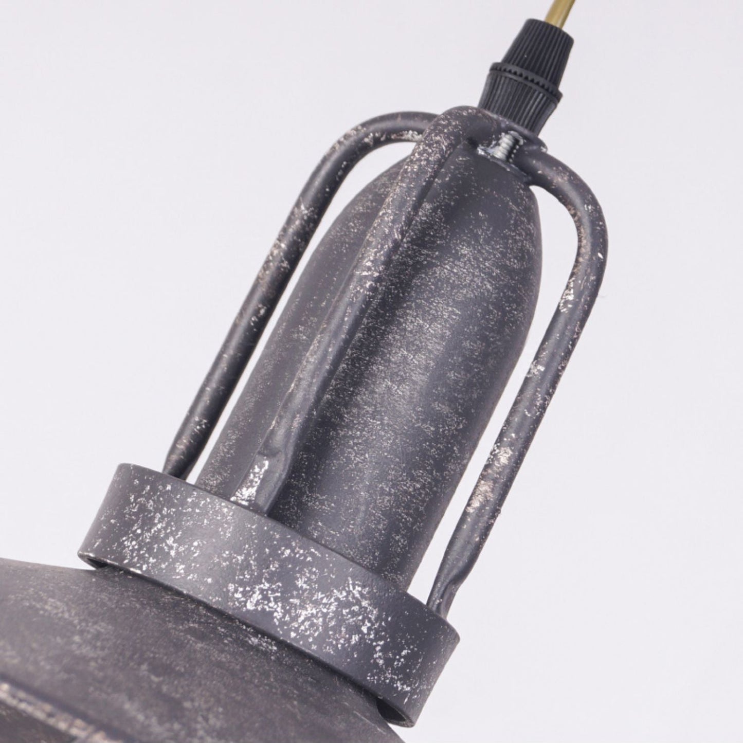 Magnus Pendant Light