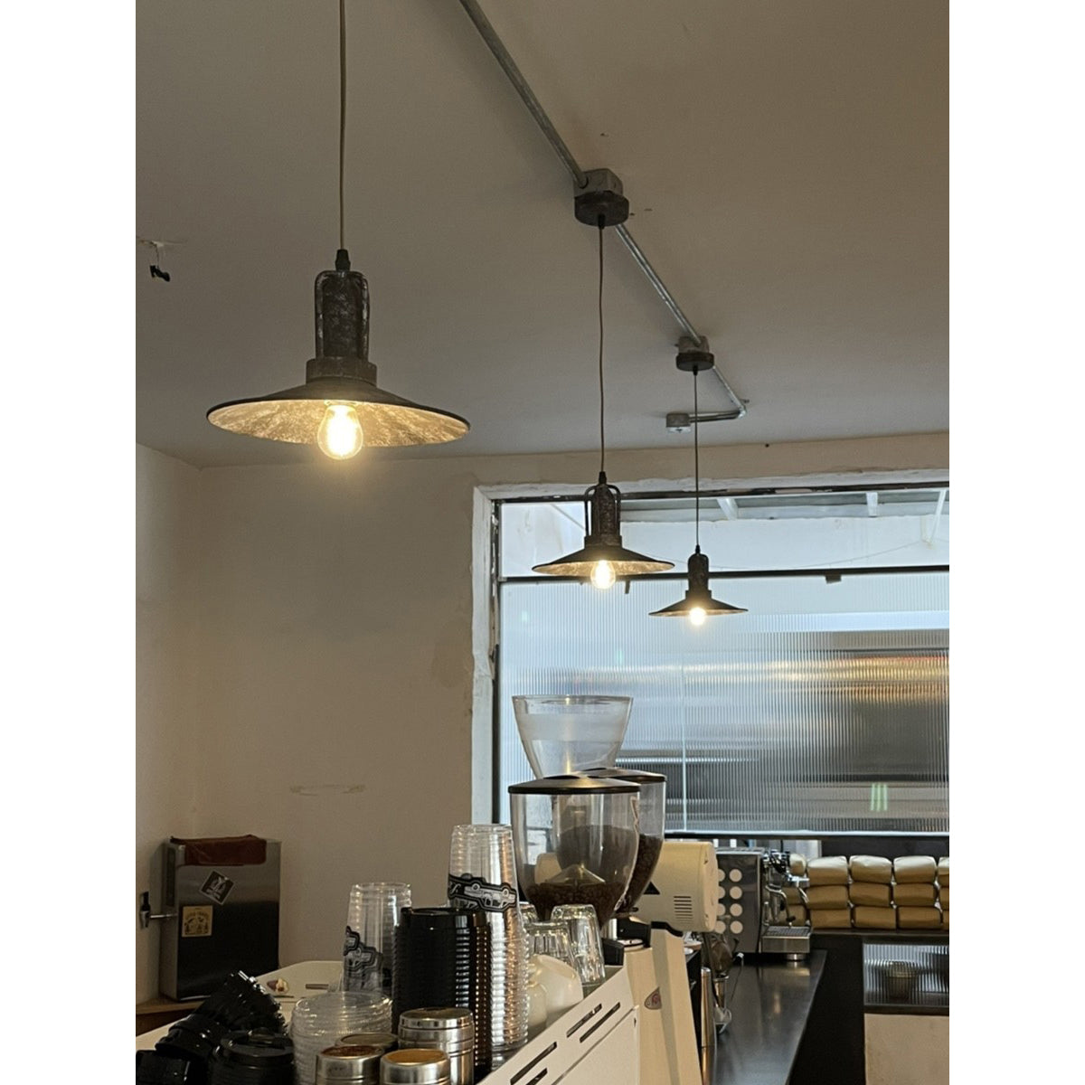 Magnus Pendant Light