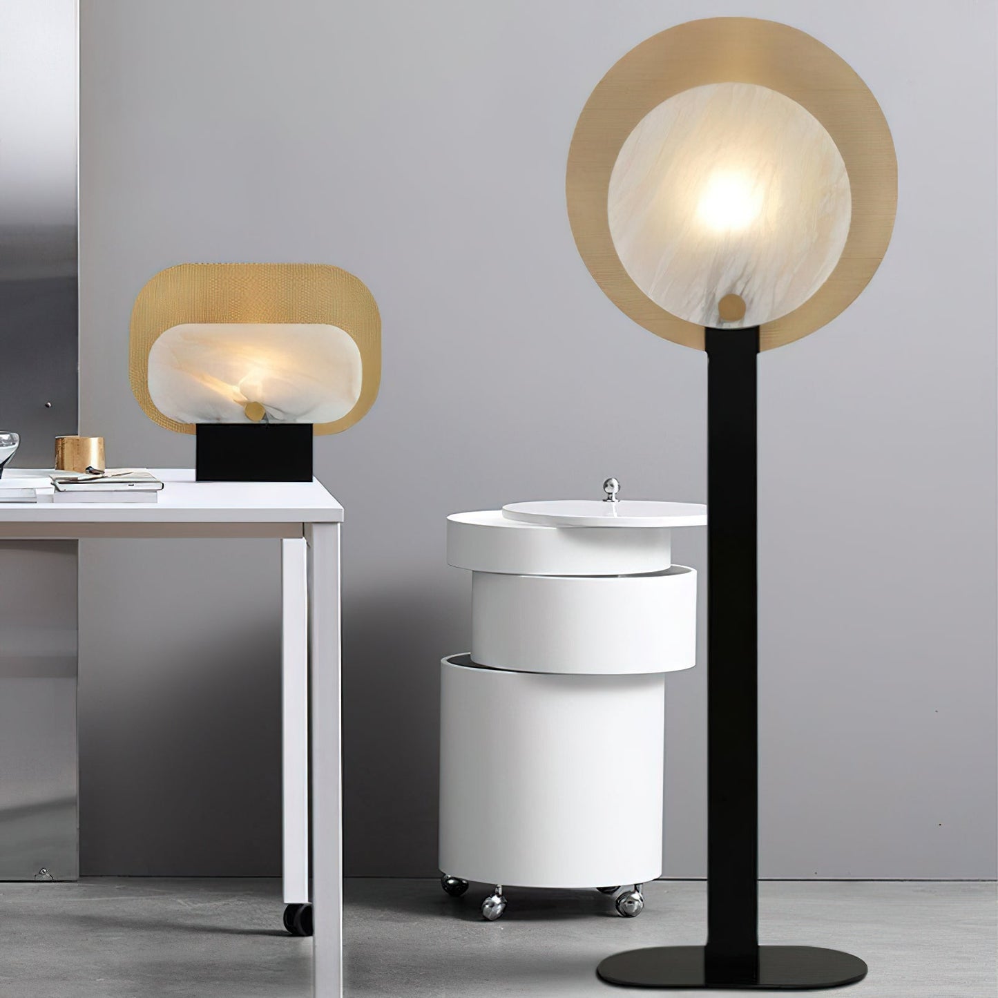 Kesis Floor Lamp