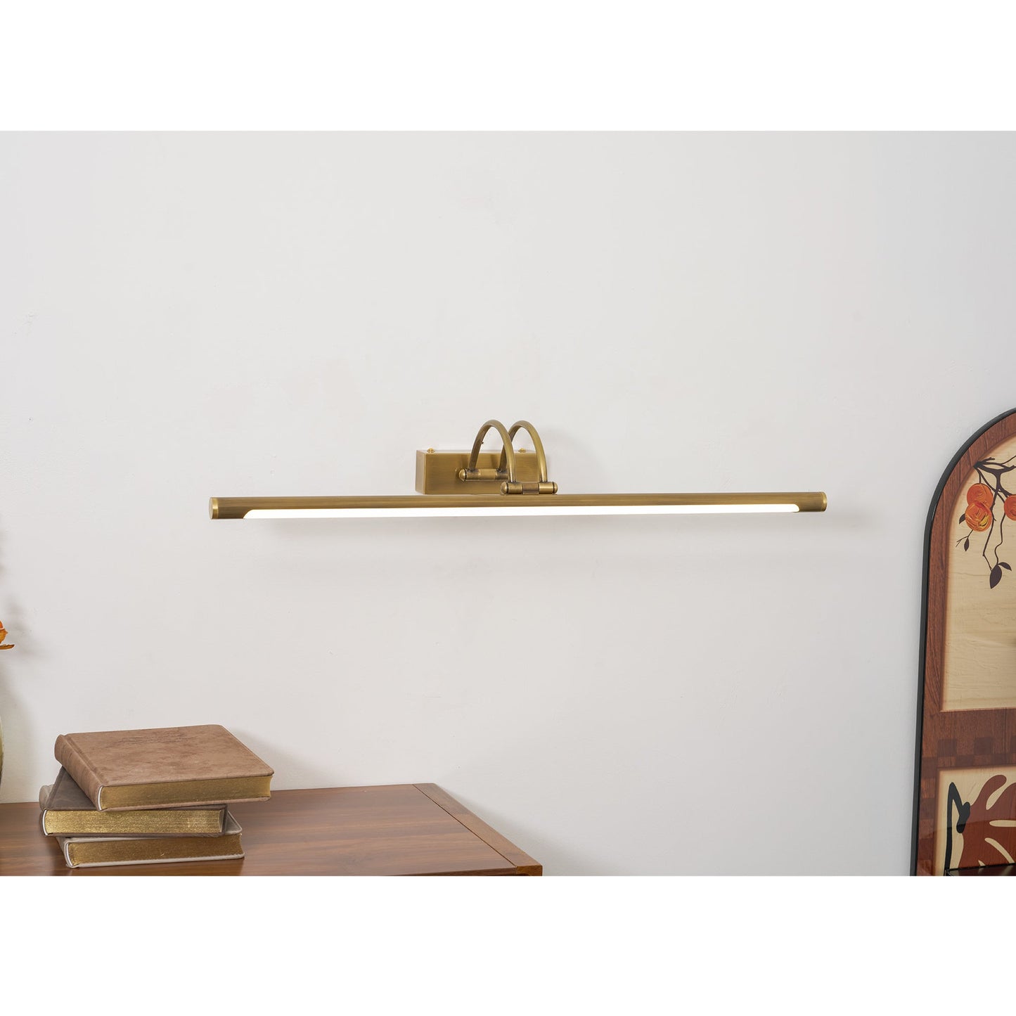 Regulus Brass Rechargeable Wall Lamp