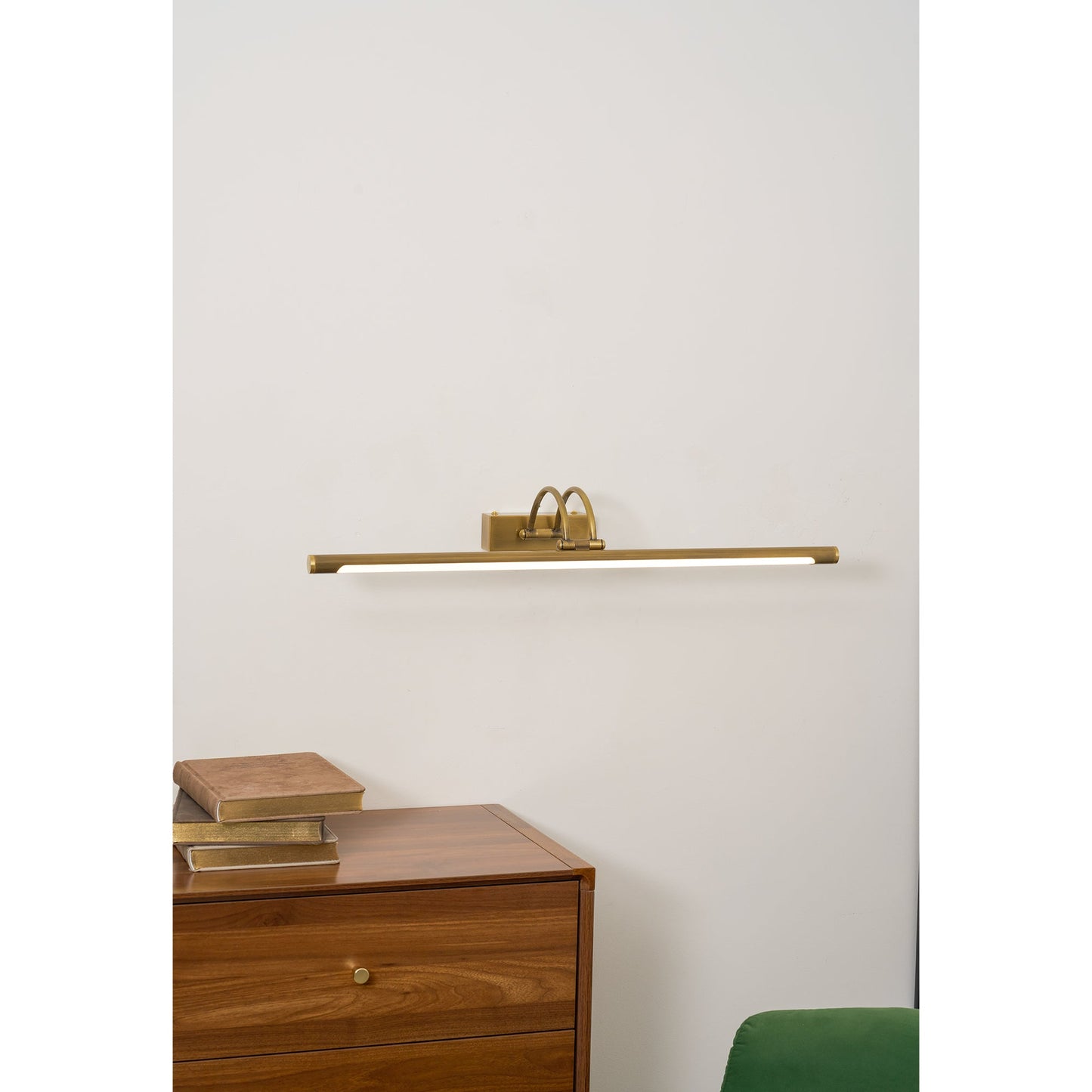 Regulus Brass Rechargeable Wall Lamp