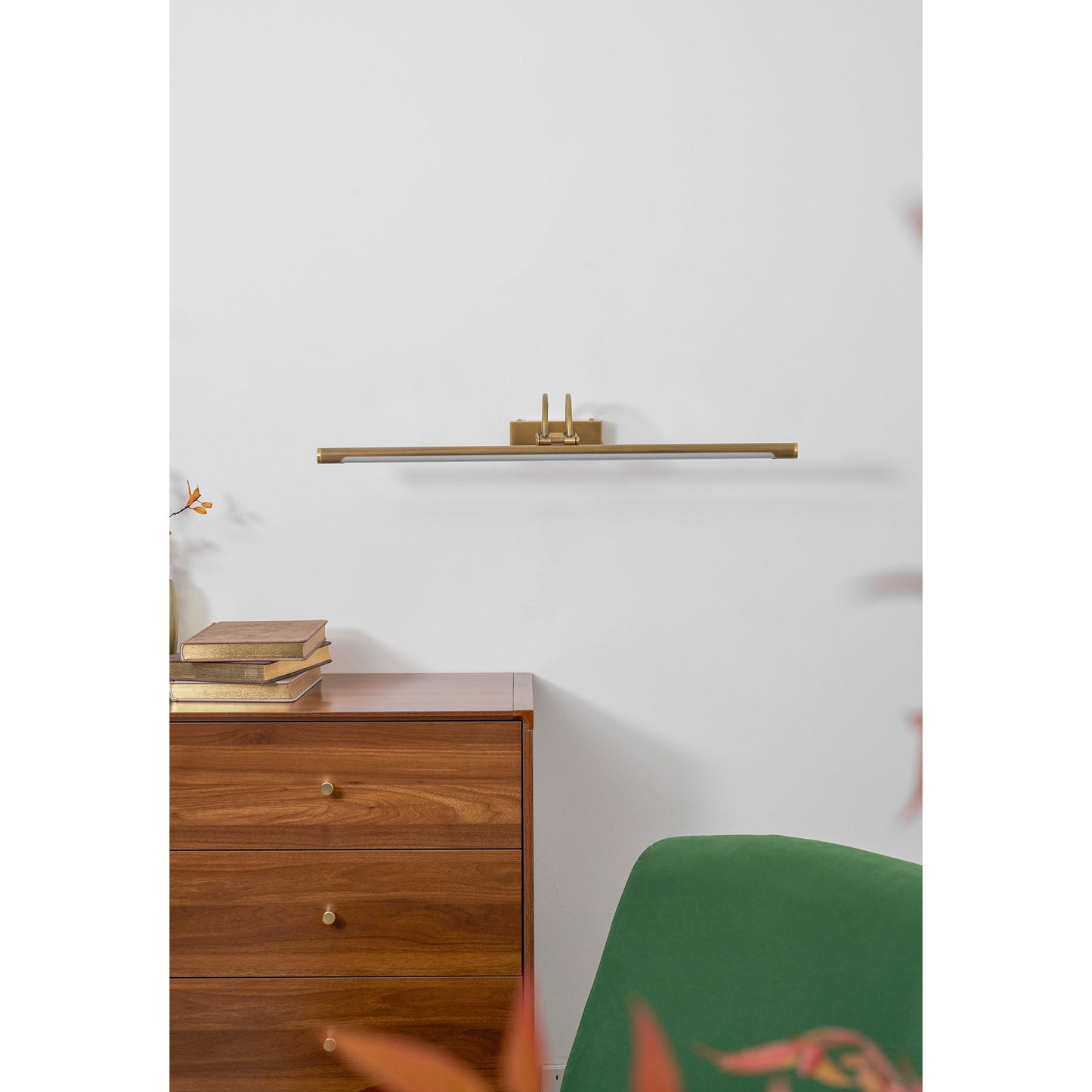 Regulus Brass Rechargeable Wall Lamp