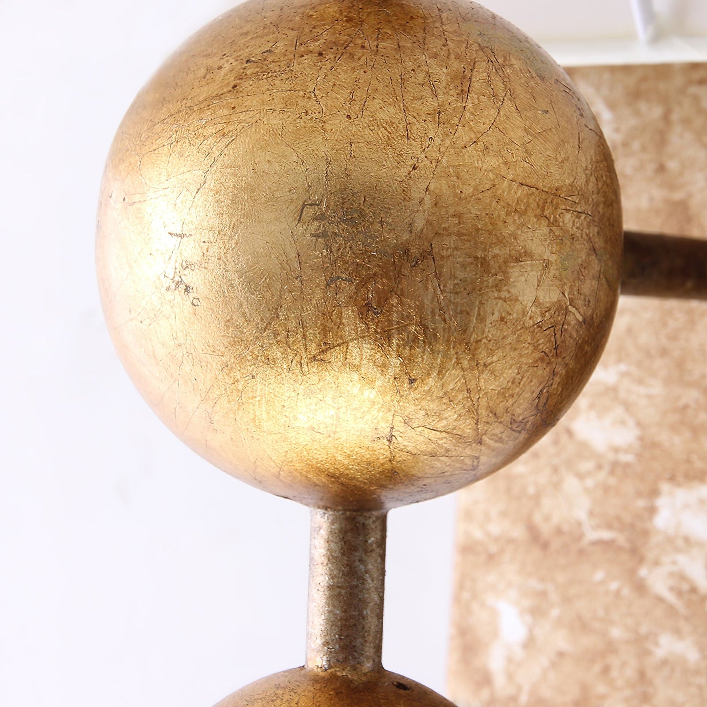 Kesan Wall Lamp