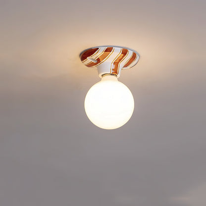 Renon Wall Lamp