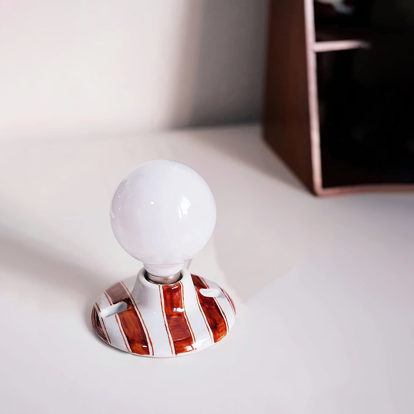 Renon Wall Lamp